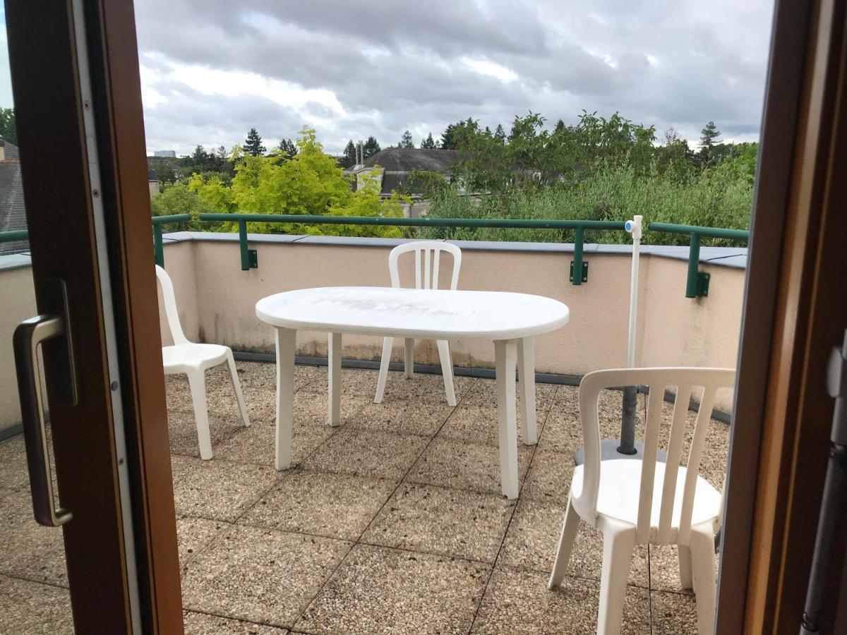 Maison Piscine Angers Exterior photo